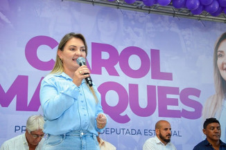 Carol Marques durante lançamento da sua pré-candidatura ao legislativo estadual. Foto: Assessoria de Comunicação