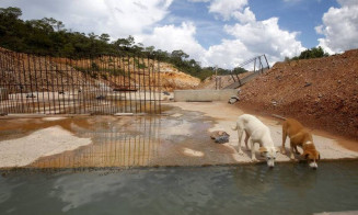 Barragem Córrego Bandeirinha, obra que nunca foi concretizada em Formosa (Foto: Jorge William)