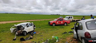 Acidente deixa uma morte e cinco feridos na BR-020 — Foto: MARLON FERRAZ / BLOG BRAGA