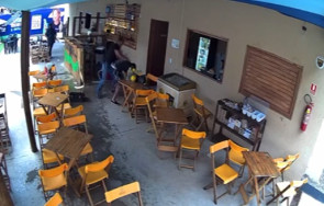 Confusão: "ele me ameaçou e ameaçou minha família", diz ex-BBB Dhomini após agressão; veja vídeo