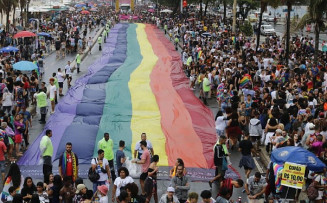 Parada Gay no RJ (Foto: Agência Brasil - Divulgação)