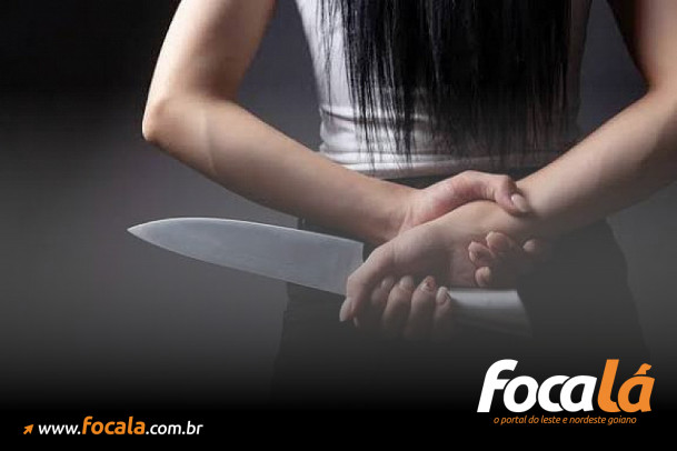 Homem é esfaqueado pela companheira em Formosa