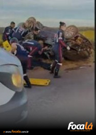 Jovens de Planaltina de Goiás que seguiam para servir o exército em Formosa se envolvem em acidente grave na GO-430