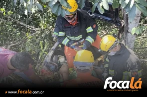 Carro cai em ribanceira e Formosense fica 3 dias à espera de socorro ao lado de corpos do pai e mulher