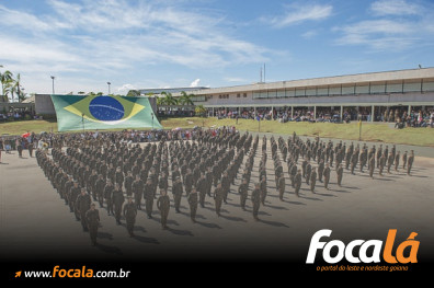 Jovens brasileiros do sexo masculino que completam 18 anos em 2026 têm até o dia 30 de junho para fazer o alistamento militar obrigatório