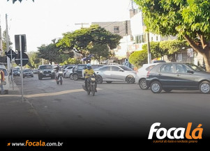 Polêmica e acidentes marcam implantação de estacionamento em “Escama de Peixe” na Avenida Isper Gebrim