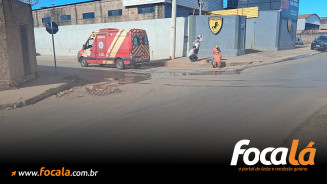 Motociclista fica ferido após queda provocada por manobra de caminhonete em Formosa