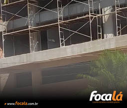 Trabalhador cai de andaime durante obra da igreja Assembléia de Deus em Formosa