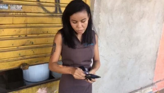 Secretária procura por idoso que perdeu carteira com quase R$ 1 mil, em Goiânia — Foto: Danielle Oliveira/TV Anhanguera