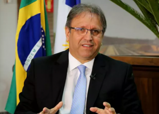 Ex-governador do Tocantins, Marcelo Miranda, foi preso pela PF no apartamento funcional de sua esposa, em Brasília (Foto: Reprodução)