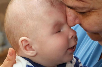 A adoção do bebê pode ser feita por pais russos, mas caso não aconteça, Sasha poderá ter pais estrangeiros (Foto: Divulgação)