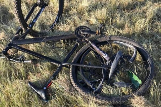 Bicicleta do ciclista que foi atropelado - Foto: Reprodução Metrópoles