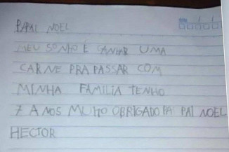 Hector falou para a mãe ficar tranquila, porque o "Papai Noel ajudava todo mundo, porque ele era Deus" (foto: Crescer/Reprodução)